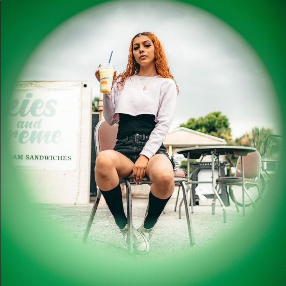 Meet your Posher, Christiana